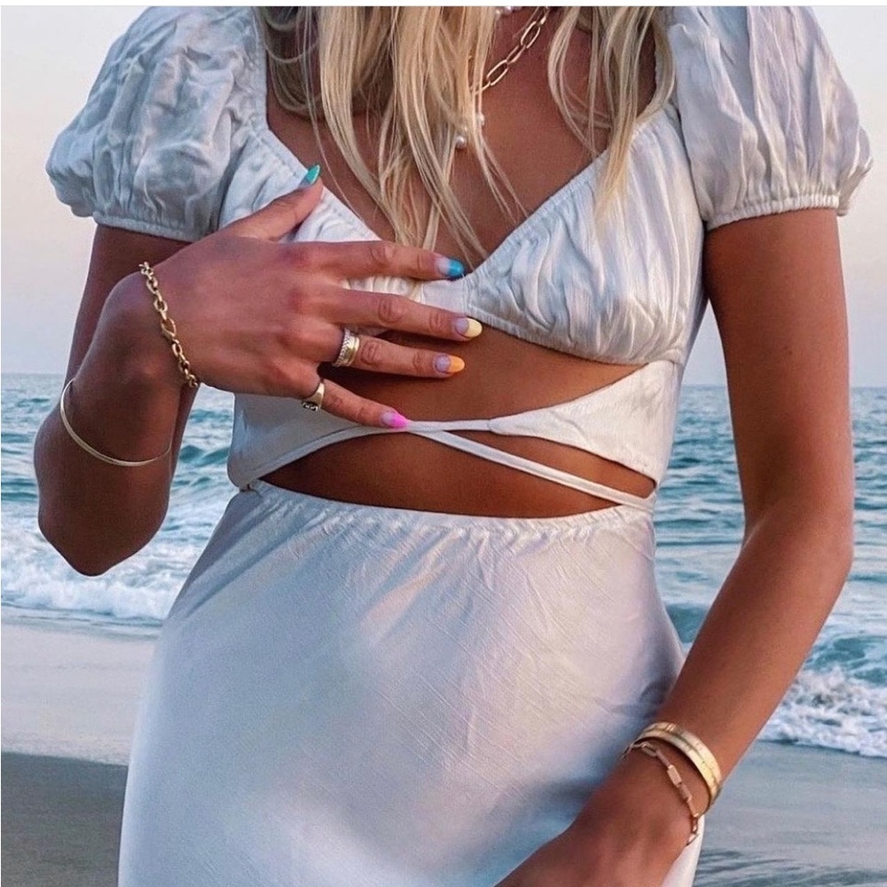 Verge Girl White Maxi Dress - Picture 2 of 12